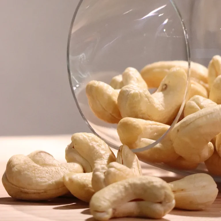 Cashew Nuts-sdgfdgh-3545678